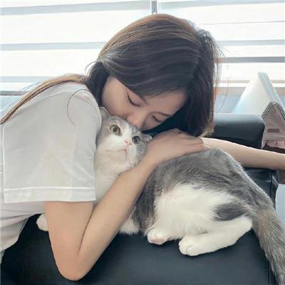 所以,和黑粉结婚了
